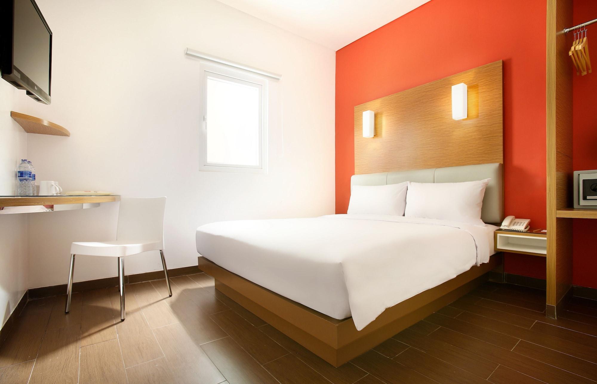 Amaris Hotel Seasons City Jakarta Exterior foto