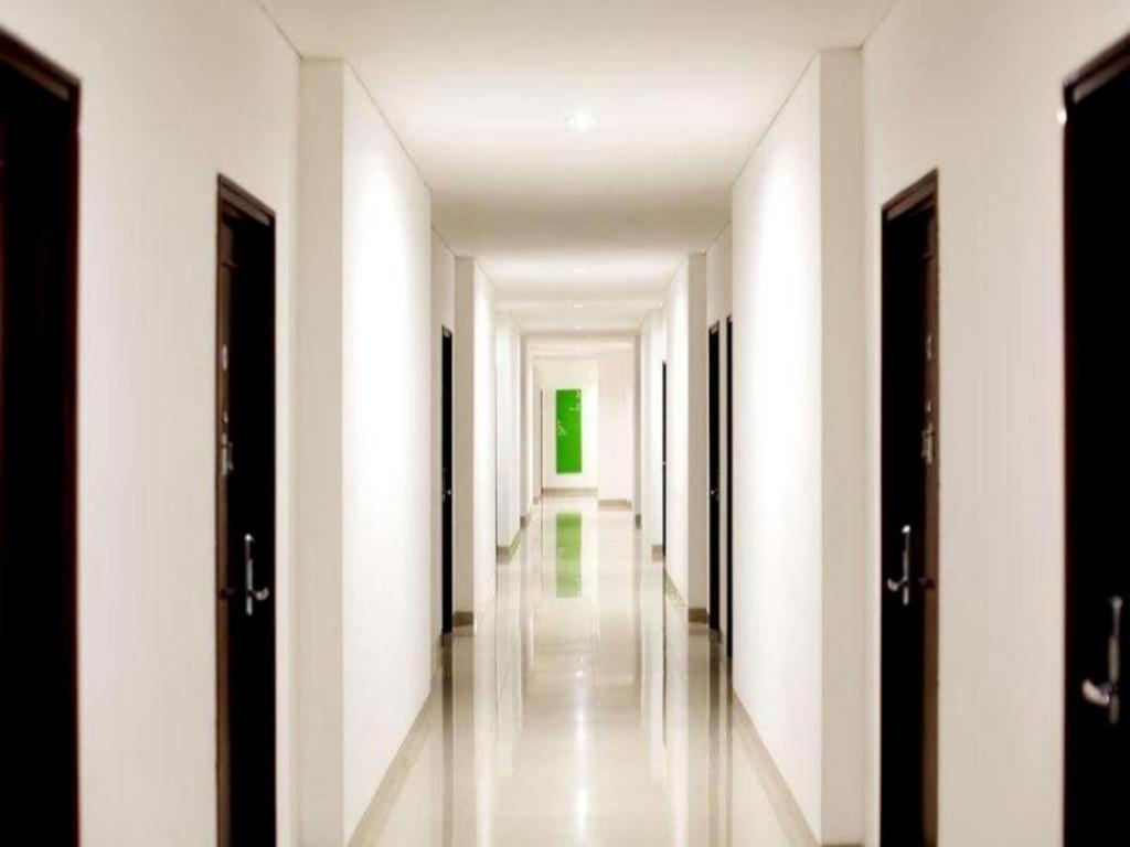 Amaris Hotel Seasons City Jakarta Exterior foto